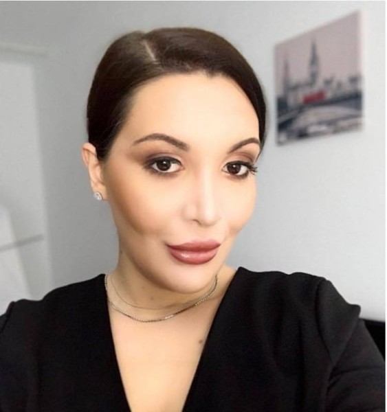 marry, 39, Sari