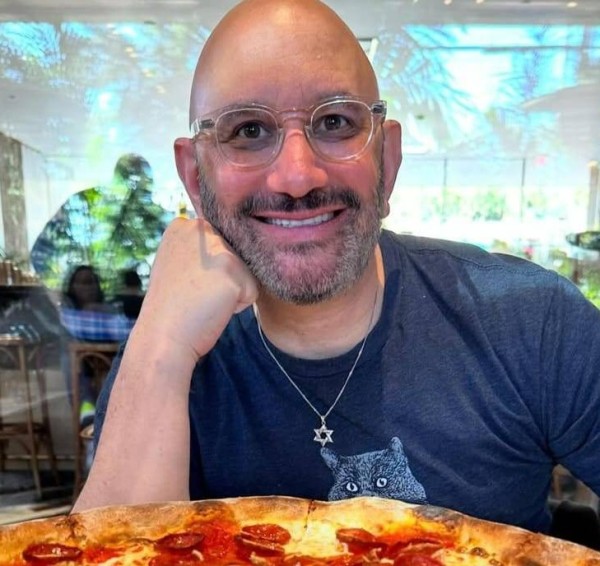 Lucas, 64, Encur