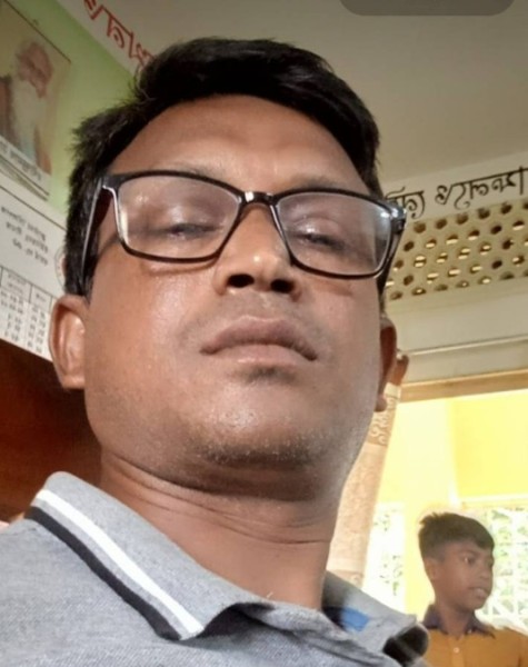 Md Motiar, 30, Igana