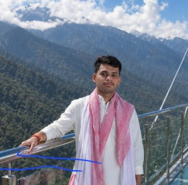 Hemant, 20, Bacabal