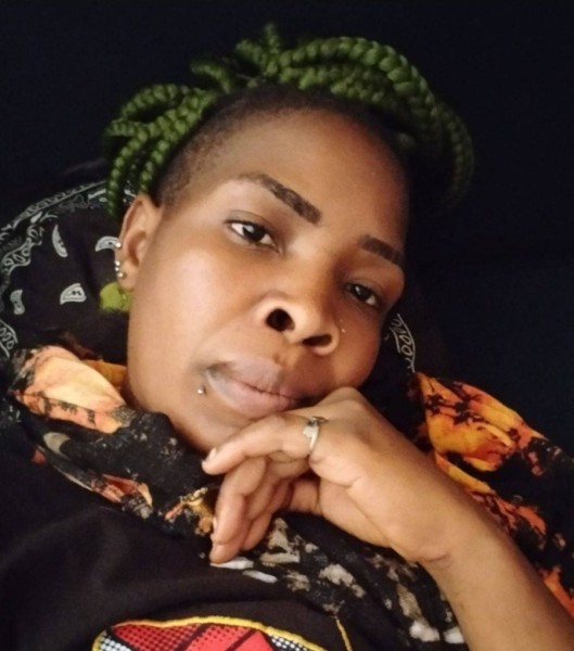 caroline, 35, Ongole