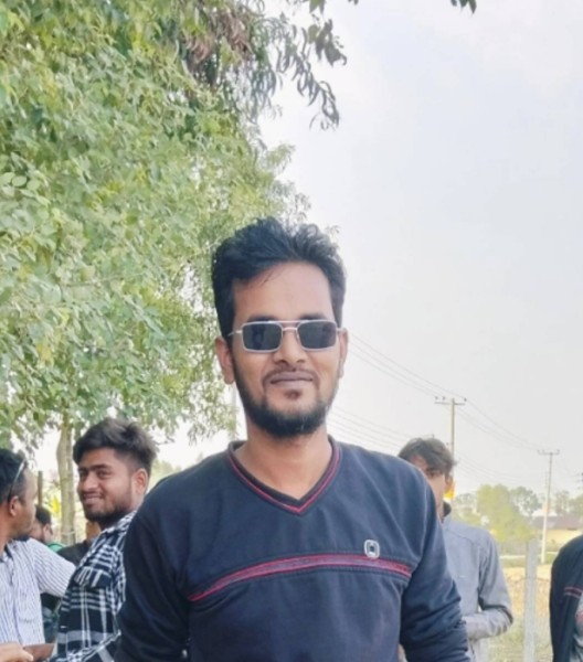 Md: Asadul haque, 30, Pofadder