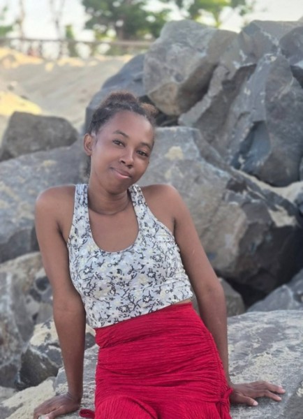 Franjinah, 26, Azizpur Chande