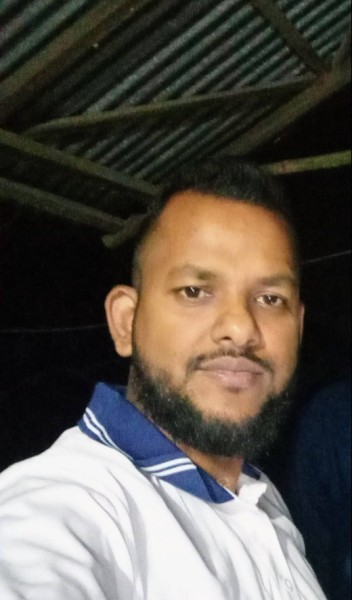 Md.Ashraful, 37, Vienna