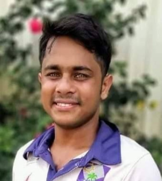 Kash Full, 25, Nkayi