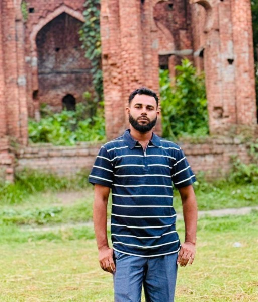 Habib Munshi, 26, Nahouri