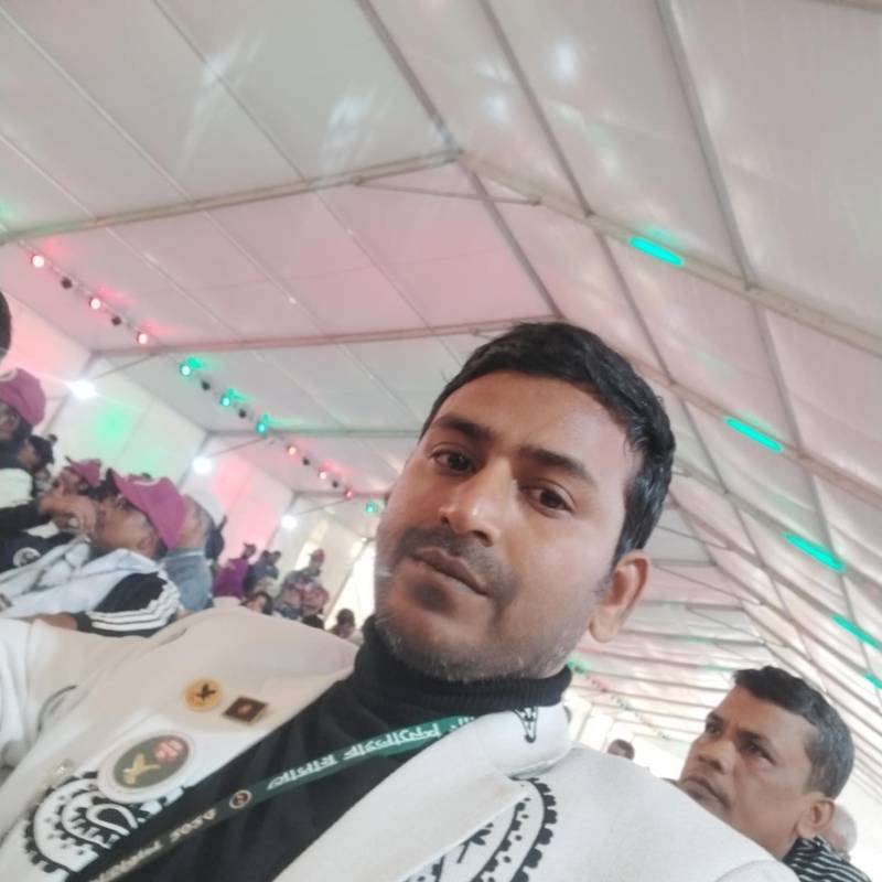 Salam, 32, Mucaba