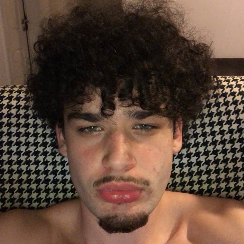 Maxik, 18, Saintflicien