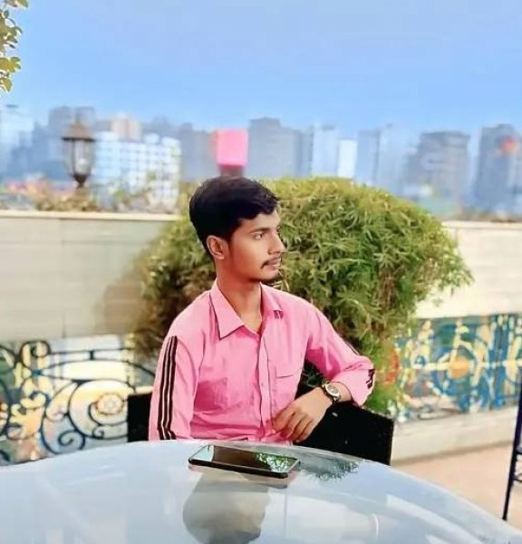 Torikul Islam Sulaiman, 18, Bussum