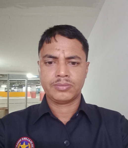 Debasish, 31, Basildon