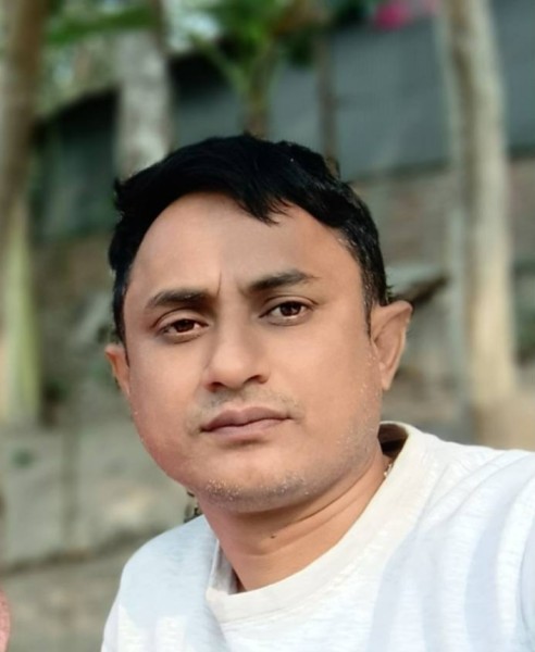 Md Nurnobi, 35, Celldmlk