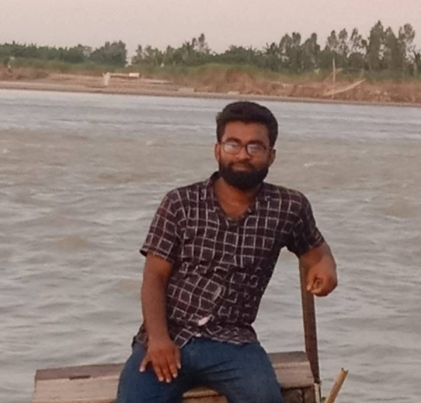 Abu Bokker, 32, Badkulla