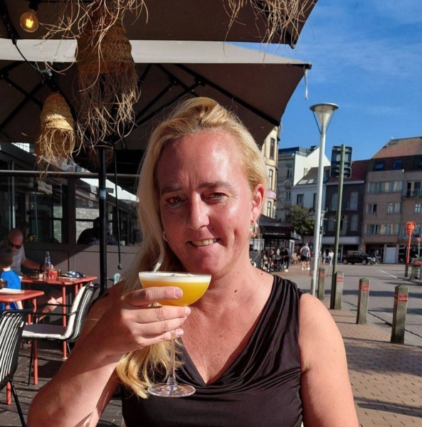 Maria, 45, Thi Nguyn