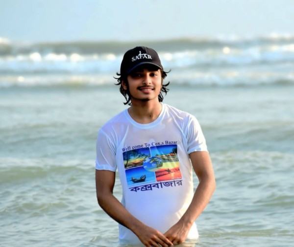 Mohasin, 27, Tummapala