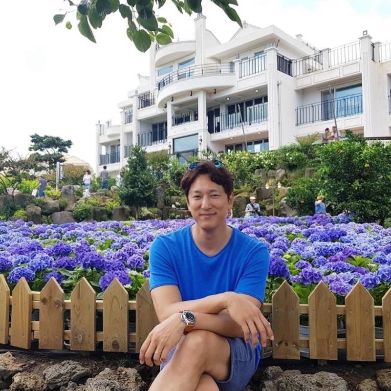wanglee, 54, Chattogram