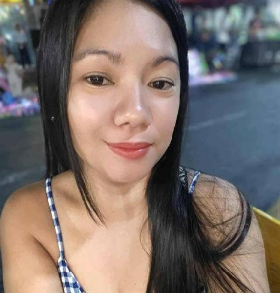 Stephanie, 42, Khangaon