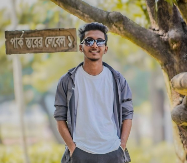 Masum, 19, Taiwan