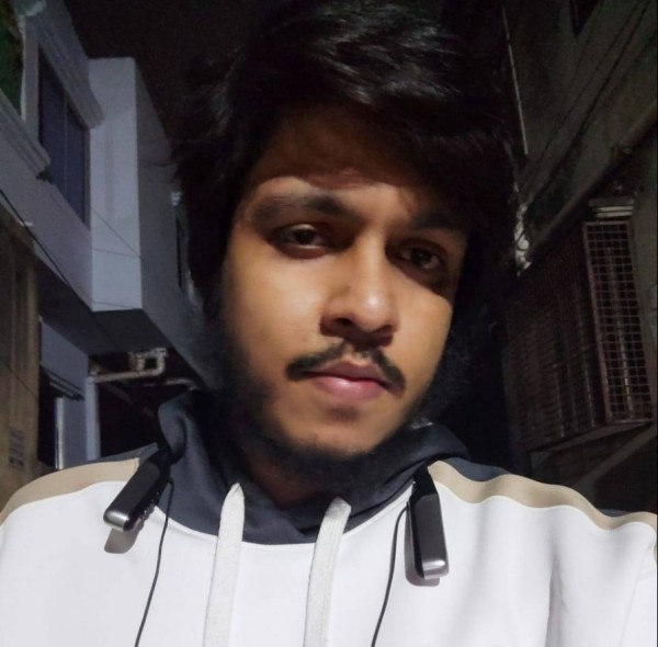 Akash Ahmed, 28, Bientina