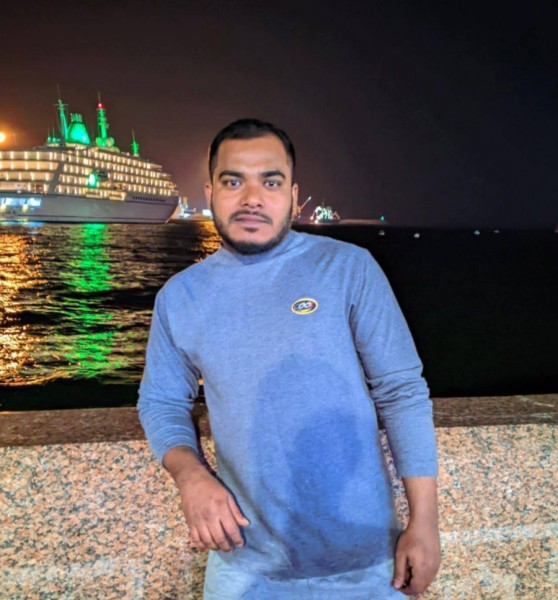 Niloy, 20, South Fulton