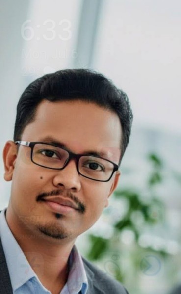 Hosain Mohammad Saddam, 32, Greece