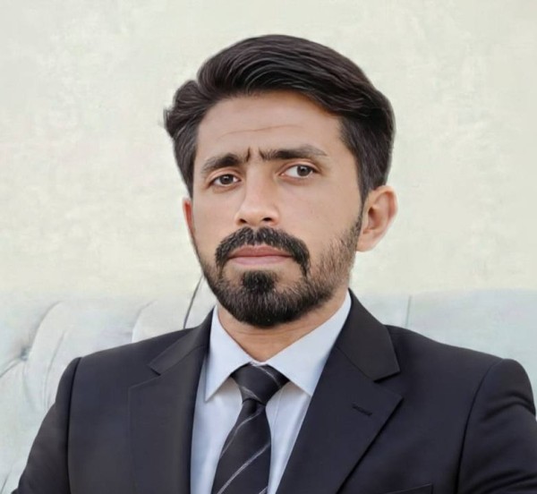 Reyad, 30, Northern Territory