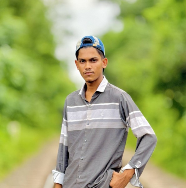 Rupchan, 26, Ablu