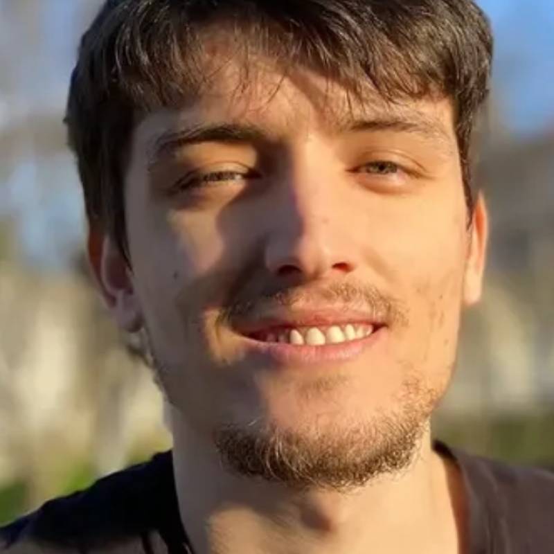 Celal, 28, Lagunes