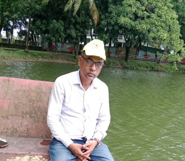 Arman, 49, San