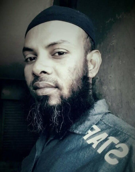 Milon, 38, Baruni