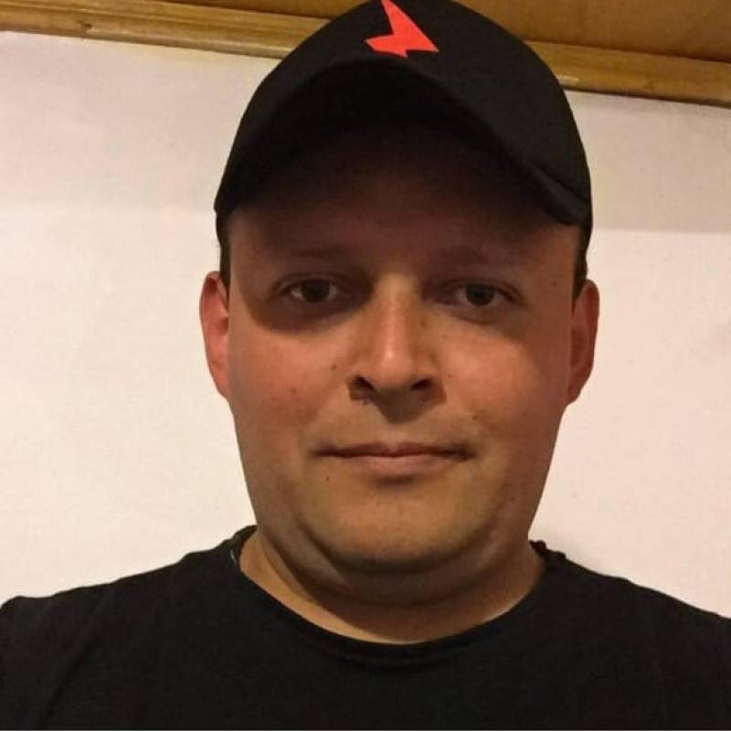 Cristian36128 dating