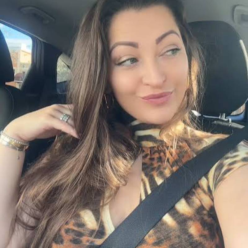 KatieRose97078 dating